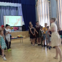 Путешествие в мир динозавров