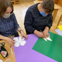 Мастер-класс с педагогами по изготовлению цветов