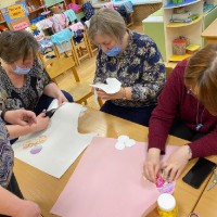 Мастер-класс с педагогами по изготовлению цветов