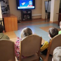 «К космическим далям - вперёд»