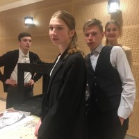 «Пуанты! Занавес! 12!»