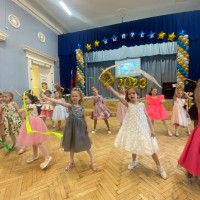 «Выпускной бал»