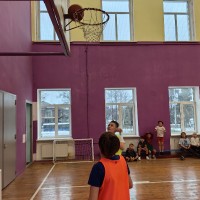 Дружеская игра