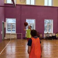 Дружеская игра