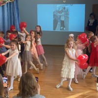 Международный женский день