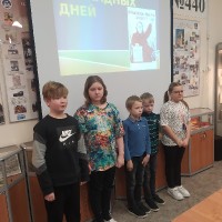 «Уроки памяти в школьной библиотеке»