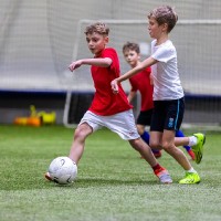 Футбол - это любимая игра всех ребят!