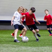 Футбол - это любимая игра всех ребят!