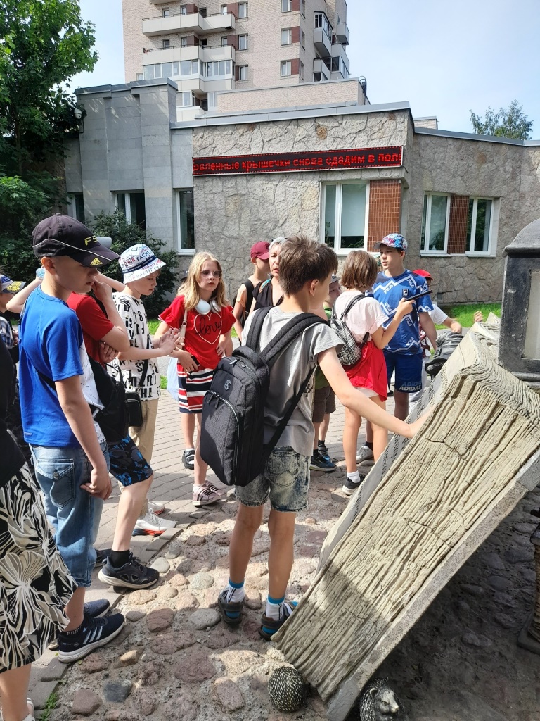 U10wtJrzZmE U10wtJrzZmE